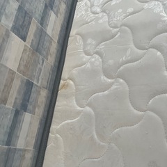  シングルベッドの画像