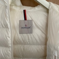 モンクレールダウンの画像