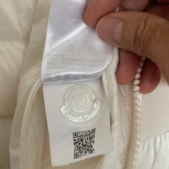 モンクレールダウンの画像