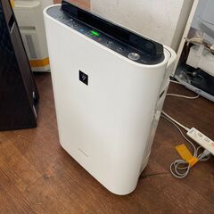 リサイクルショップどりーむ天保山店　No322 加湿空気清浄機　SHARP　2017年製　プラズマクラスター　冬の乾燥、ウイルス対策に♪の画像