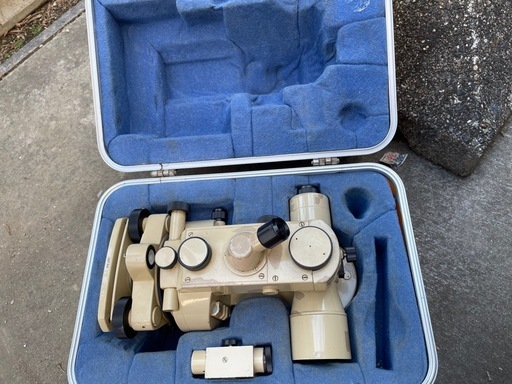 測量機器（オートレベル）