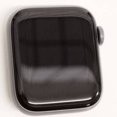 Apple Watch Series 5/GPS/40mm/A2092/スペースグレー〈MWT02J/A〉の画像