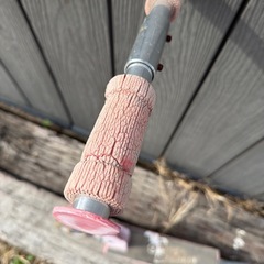 スクーター　キックボードの画像