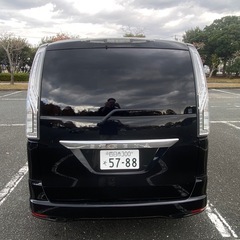 日産 セレナ ハイウェイスター ハイブリッド  平成27の画像