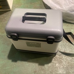 クーラーボックスの画像