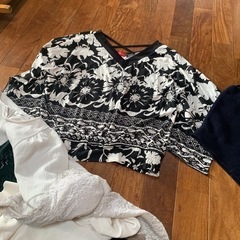 無料❗️レディーストップスの画像