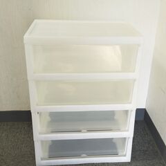 △ B チェスト 衣類収納 4段 メーカー不明 天板部分歪み、キズありの画像