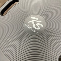 バランスディスク　トレーニングの画像