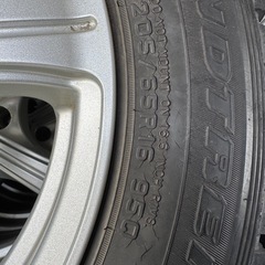 冬のタイヤの画像