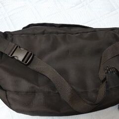 ブラック メンズ バッグ ボディバッグ ショルダーバッグ メッセンジャーバッグ　斜め掛けバッグバックの画像