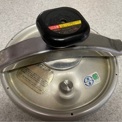 理研　圧力鍋　直径約22cm　の画像