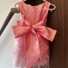 子供用ドレスの画像