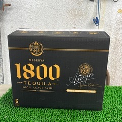 クエルボ 1800テキーラの画像