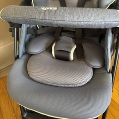 アップリカ　ラクーナビッテクッション　両対面式の画像