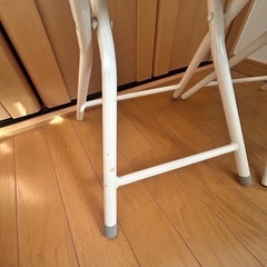 パイプ椅子2脚　纏めての画像