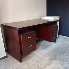【無料】書斎大型机　天板 横幅約145cm 縦幅約78cm　高さ約75cmの画像