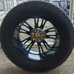 １７インチスタッドレスタイヤアルミホイール付きの画像
