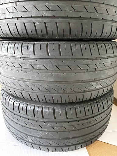 アルミ付きタイヤ　215/50R17