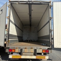 ふそう　ファイター　4トンの画像