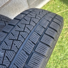 スタッドレスタイヤ【175／65Ｒ15】FIRELLIの画像