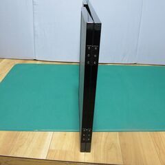 金屏風風 三曲衝立 金と黒 和風背景ボード 撮影・人形飾り・インテリアにの画像