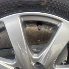 21年製スタッドレス195/65R15 ４本の画像