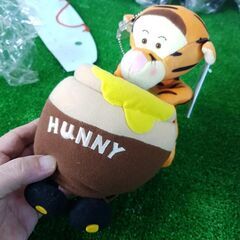 まとめて8体セット 正規品 ディズニー くまのプーさん HUNNY 壺入り ぬいぐるみの画像