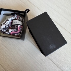 GUCCI ネックレス 化粧箱 ポーチ付きの画像