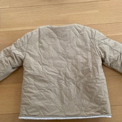 UNIQLOユニクロ　子ども服　アウター130㎝の画像