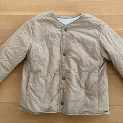 UNIQLOユニクロ　子ども服　アウター130㎝の画像