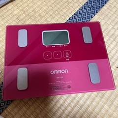 OMRON体重計の画像