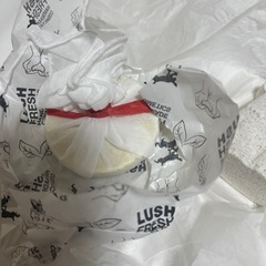 新品💕　LUSH 入浴剤の画像