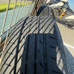 大阪手渡し！ノア 80ハイブリッド　純正アルミホイール タイヤBRIDGESTONE トヨタ 4本セット195 65 15の画像