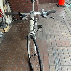 GIANT  ESCAPE  R3　軽量アルミフレーム　3×8speed　ホワイトの画像