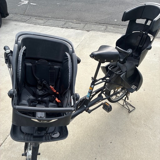 ママフレロック　チャイルドシート付き自転車　ママチャリ