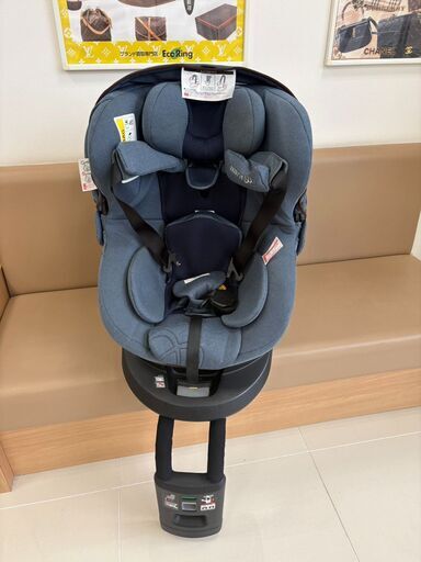 エールベベ クルット5 Oui デニムブルー アイソフィックス　チャイルドシート 藤枝】9000円で売ります！エールベベ クルット 5 Oui ISOFIX デニム