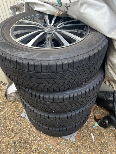 ホイール付き　スタッドレスタイヤ
