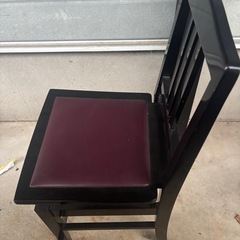 ピアノ椅子の画像