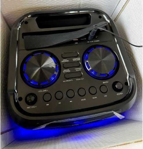 ポータブルLEDパーティスピーカー GRV-PS70WA (pon) 羽咋の映像