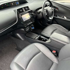 【💥月々24,000円〜】トヨタ プリウス｜燃費が抜群◎の画像