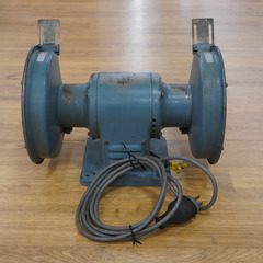 MITSUBISHI 三菱電機 ミツビシ 三相200V 255mm 両頭グラインダ 卓上グラインダ TG-255T-I 中古 店頭引き取り限定・石川県野々市市 【工具専門店 テイクハンズ金沢野々市店】の画像