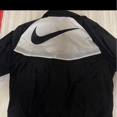 ナイキナイロンジャケットの画像