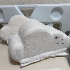 【条件付きで無料！】　寝返り防止クッションの画像