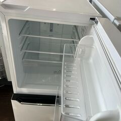 【リユ-スのサカイ広島石内店】ジモティ割！/２ドア冷蔵庫/ハイセンス/2018年製/クリ-済み/HG-8069/広島市 冷蔵庫　佐伯区 冷蔵庫　南区 冷蔵庫　西区 冷蔵庫　東区 冷蔵庫　中区 冷蔵庫　安佐南区 冷蔵庫　安佐北区 冷蔵庫　安芸区 冷蔵庫　府中町 冷蔵庫　海田町 冷蔵庫　熊野町 冷蔵庫　坂町 冷蔵庫　廿日市市 冷蔵庫			 				 			の画像