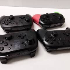【現状品】Nintendo Switch Pro コントローラー(HAC-013) HORI コントローラー(NSW-077)の画像