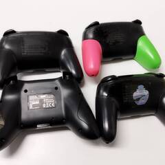 【現状品】Nintendo Switch Pro コントローラー(HAC-013) HORI コントローラー(NSW-077)の画像