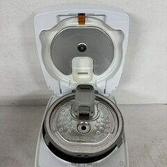 【MITSUBISHI】 三菱 IH 炊飯ジャー NJ-VE106-W 2015年製 動作確認済み キッチン家電 炊飯器 ホワイト A0933の画像