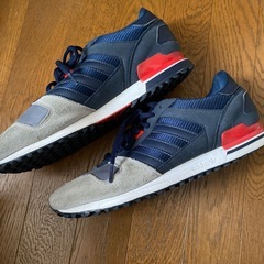 アディダスの画像