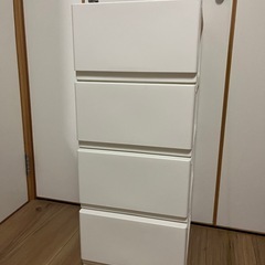 (取り引き中)🚚引越し準備中🌟収納家具　4段　白の画像