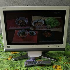 SHARP  液晶カラーテレビ　LC-20D10　の画像